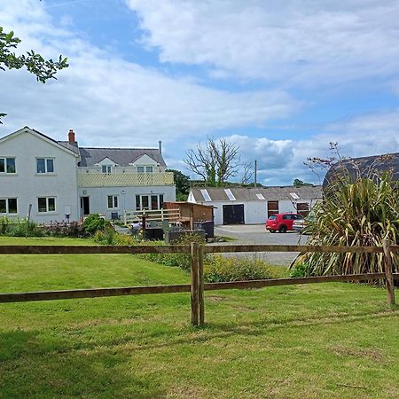 Hotel Pantysgyfarnog Near Carmarthenshire Pembrokeshire Exterior foto